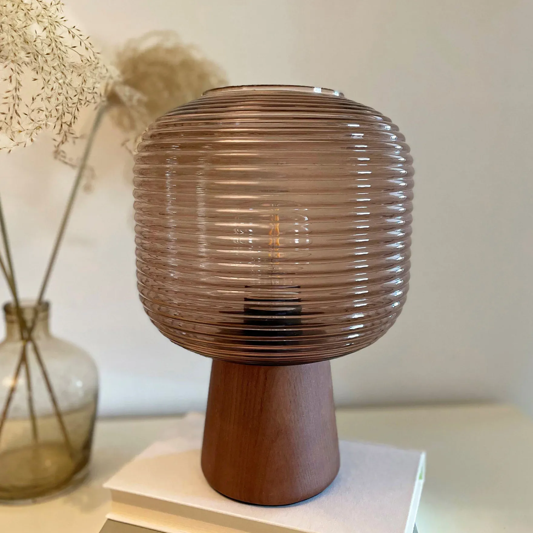 Aura bordlampe brunbeis/brun
