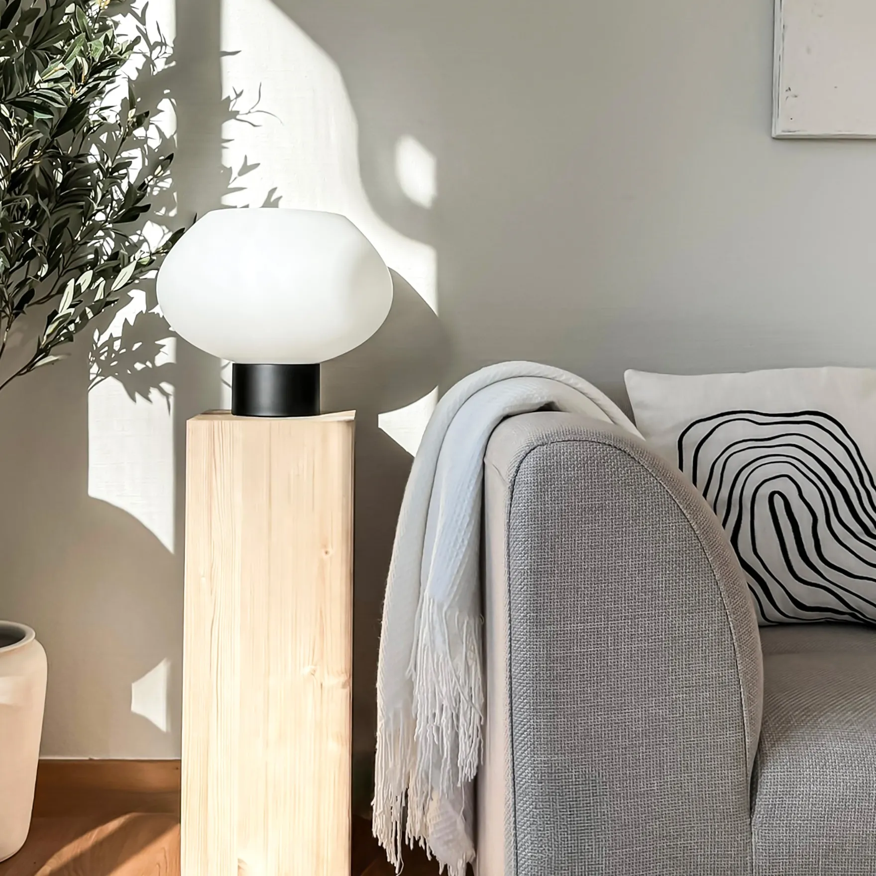 Bell bordlampe stor sort/opal