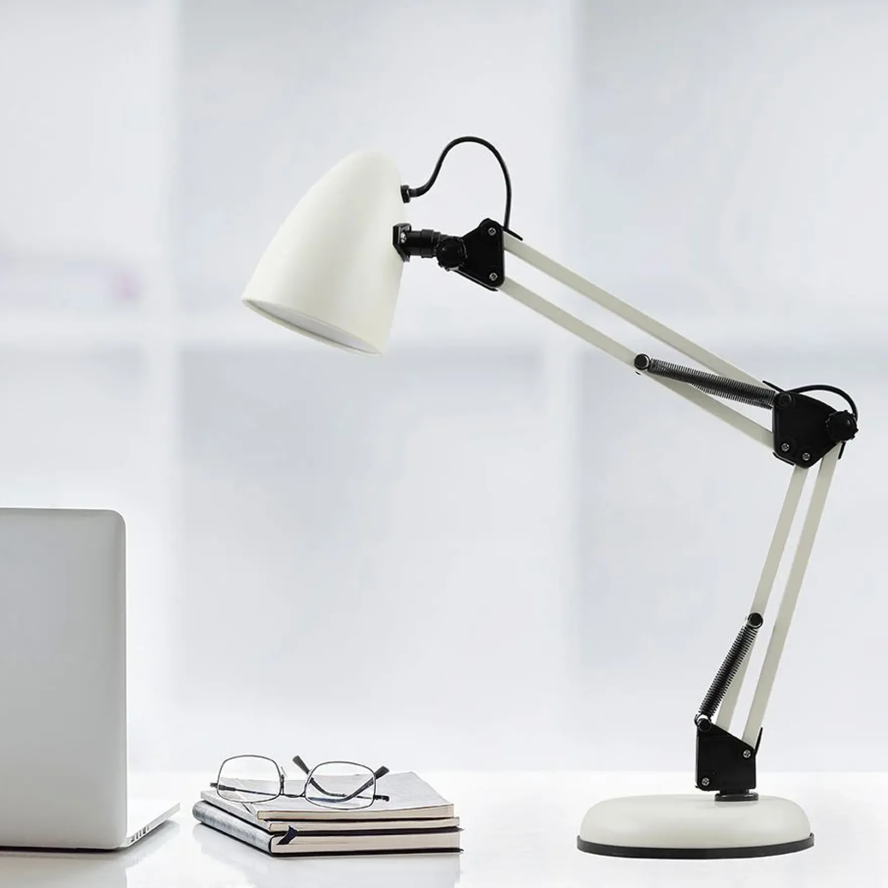Bobby bordlampe 5W GU10 hvit