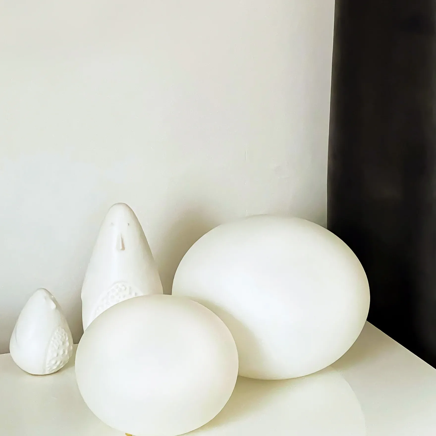 Globus bordlampe 18cm opal