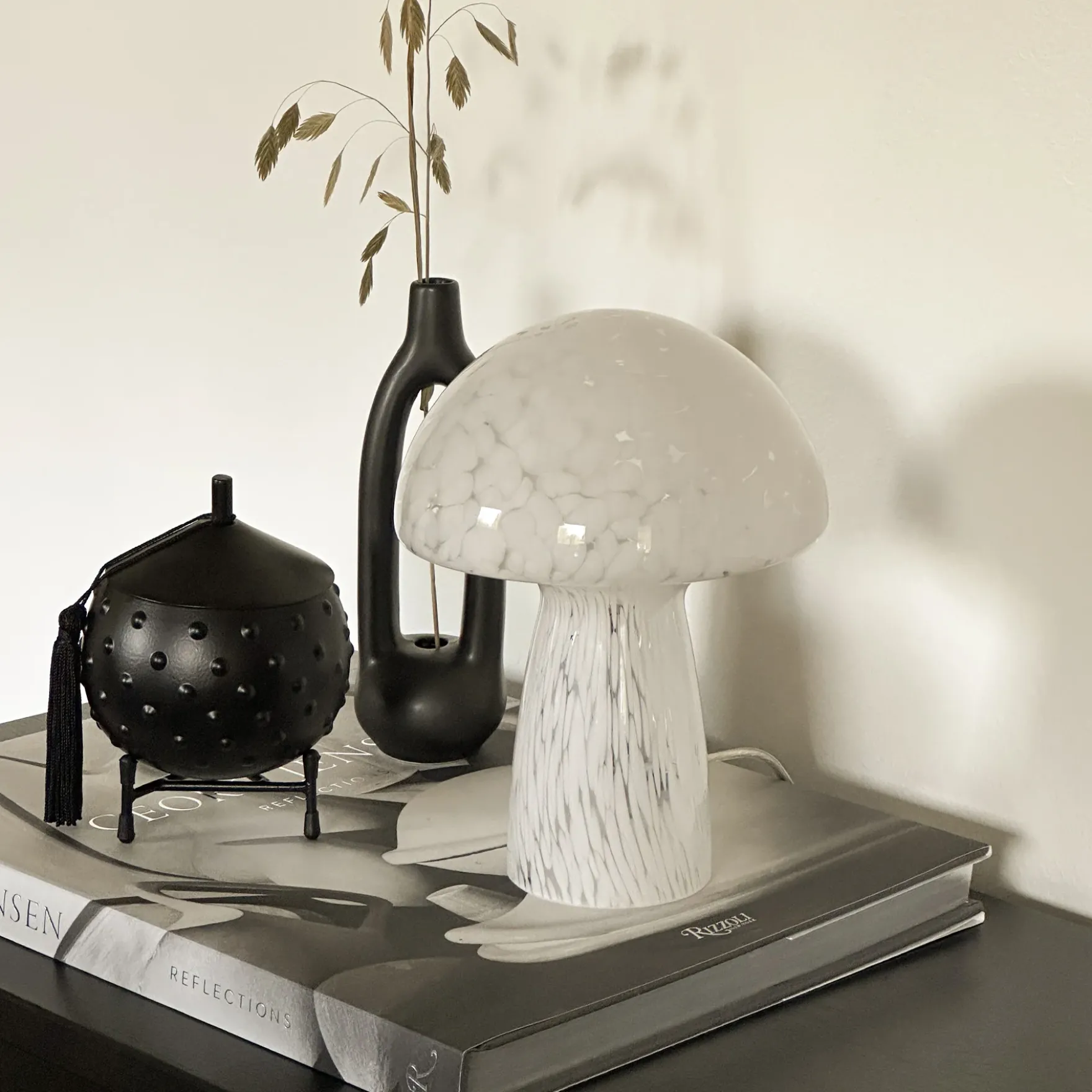 Mushi bordlampe liten hvit/klar