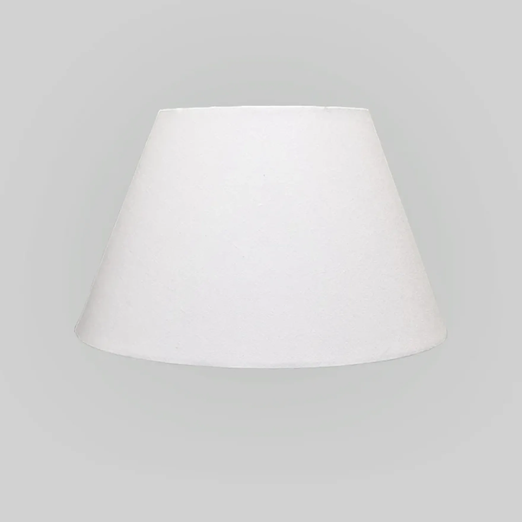 Straight skjerm 26cm hvit