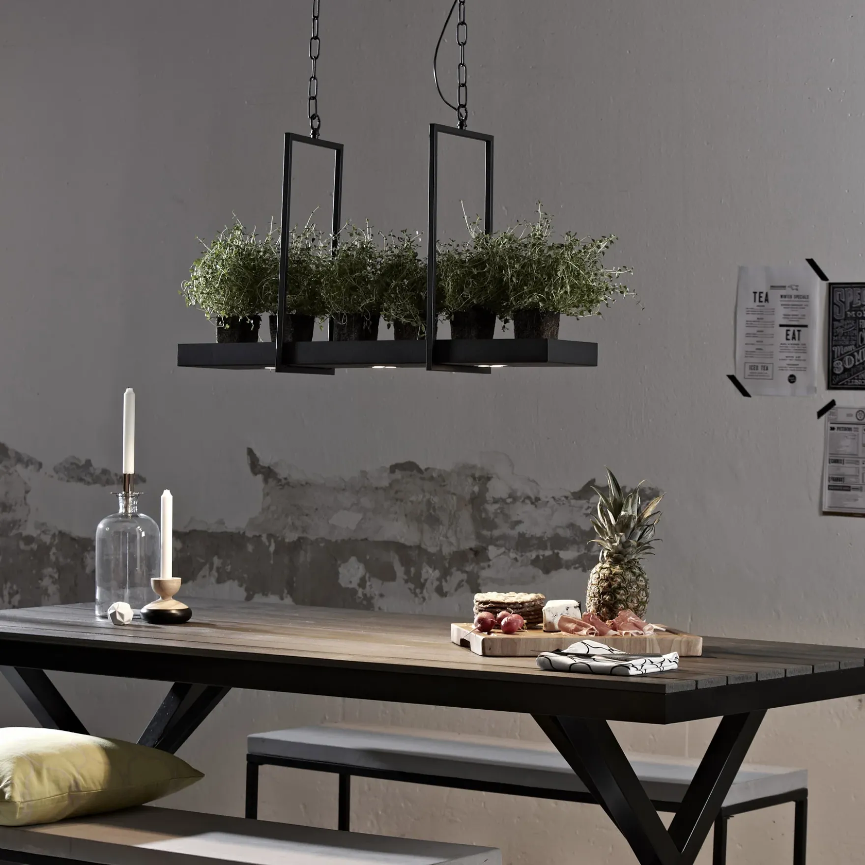 Tray LED takpendel sort